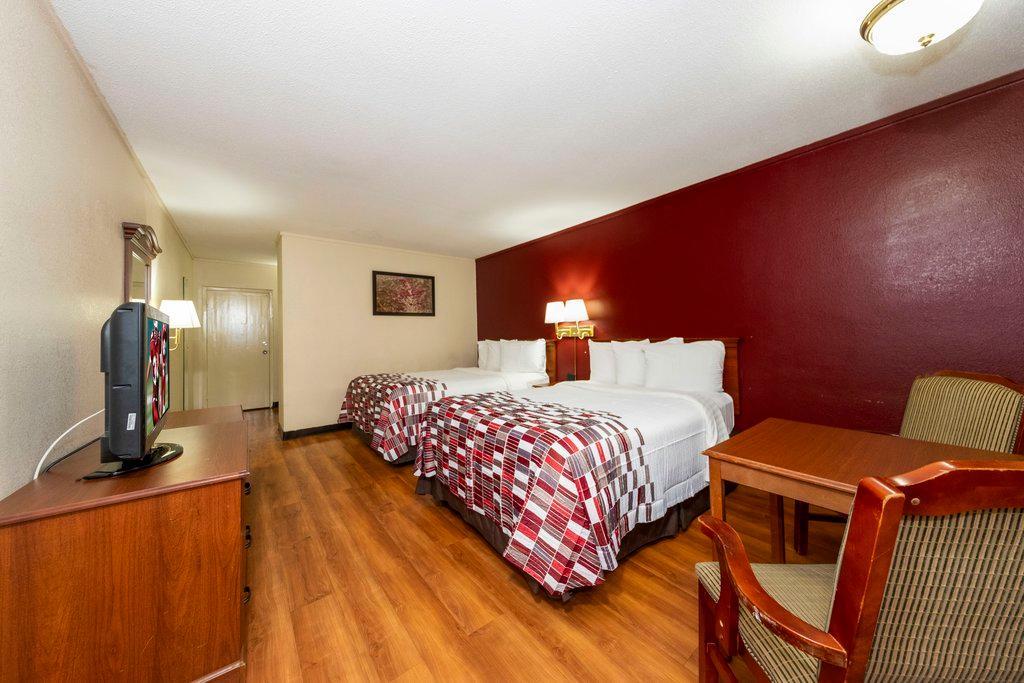 Red Roof Inn Меридиан Екстериор снимка