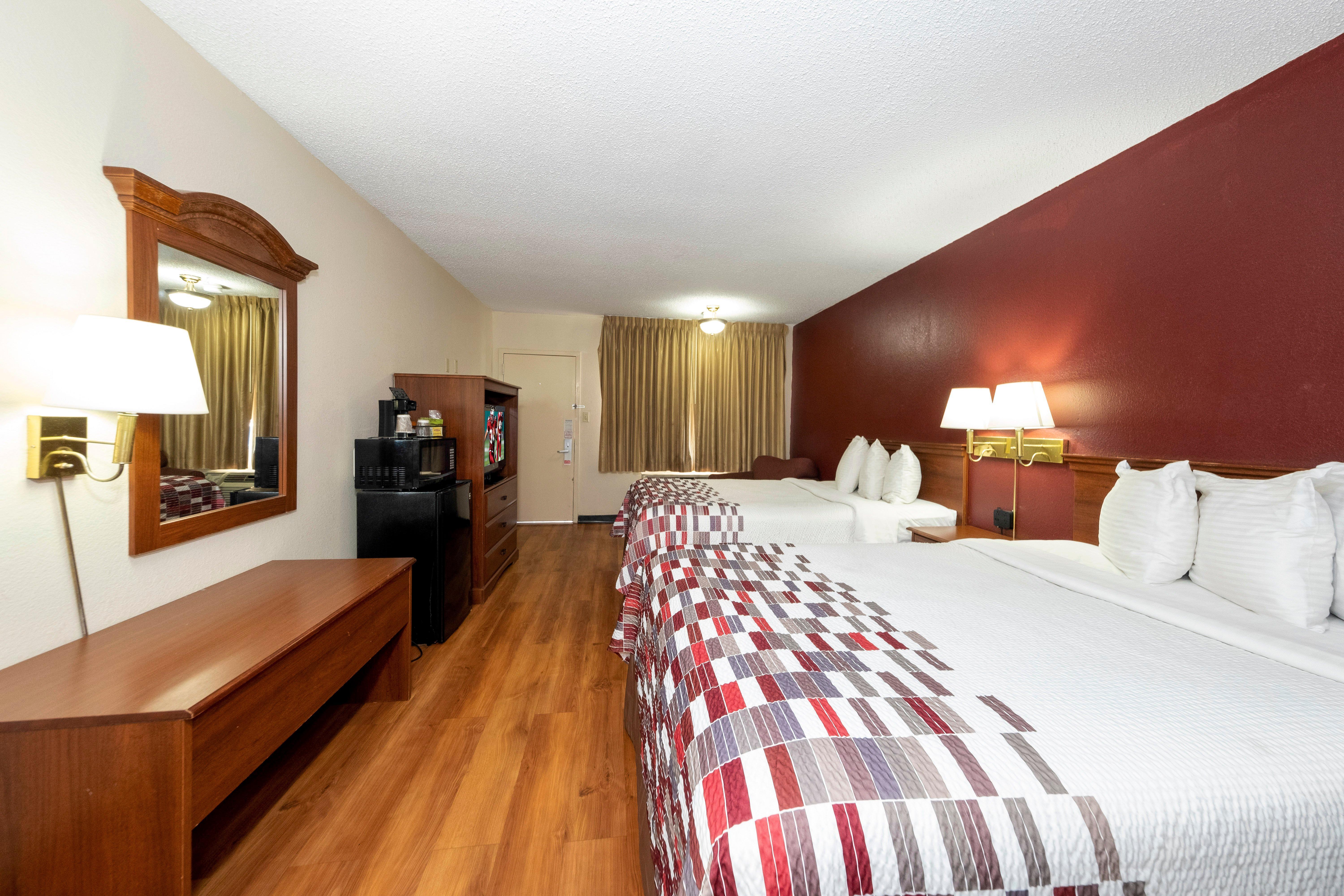 Red Roof Inn Меридиан Екстериор снимка