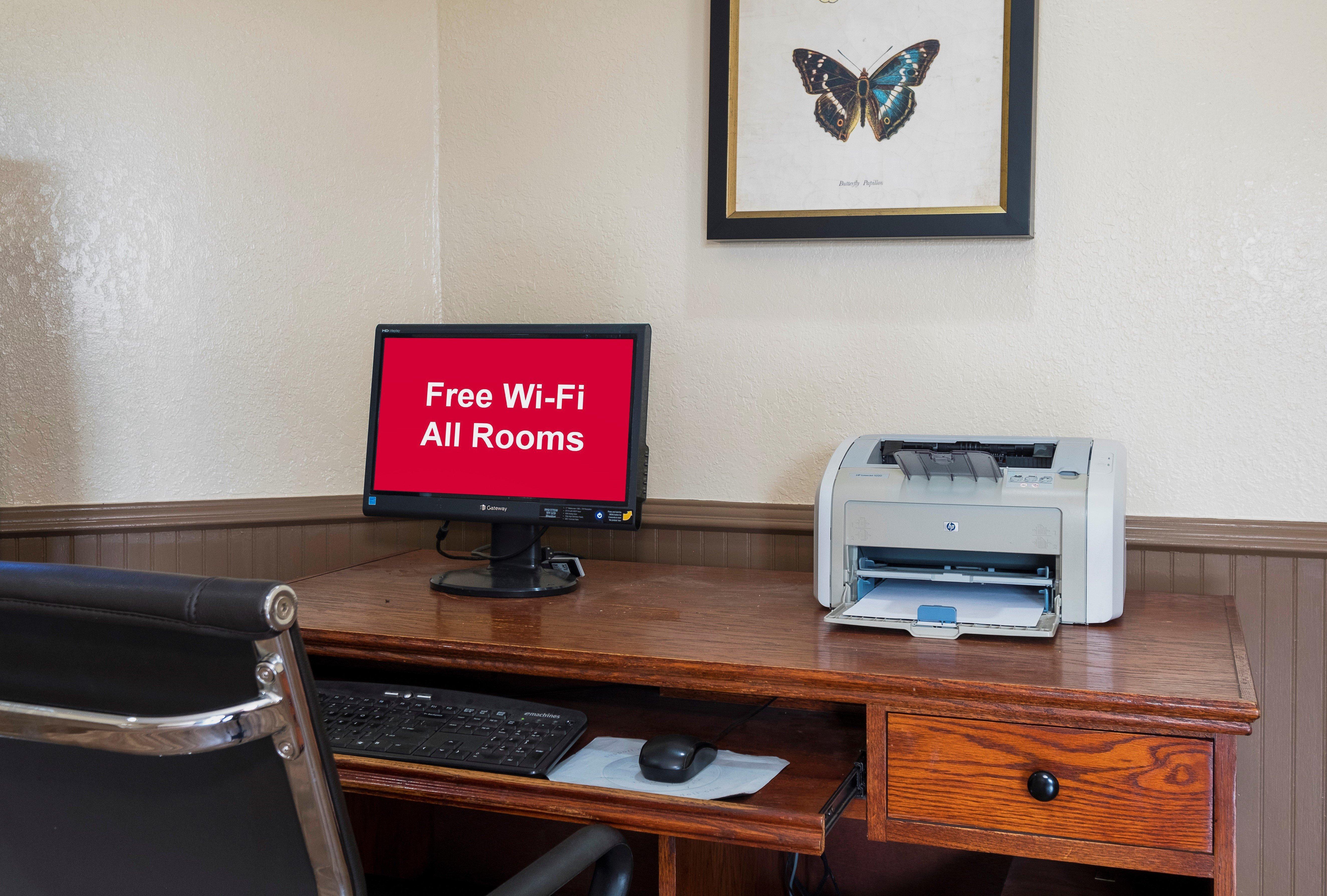 Red Roof Inn Меридиан Екстериор снимка