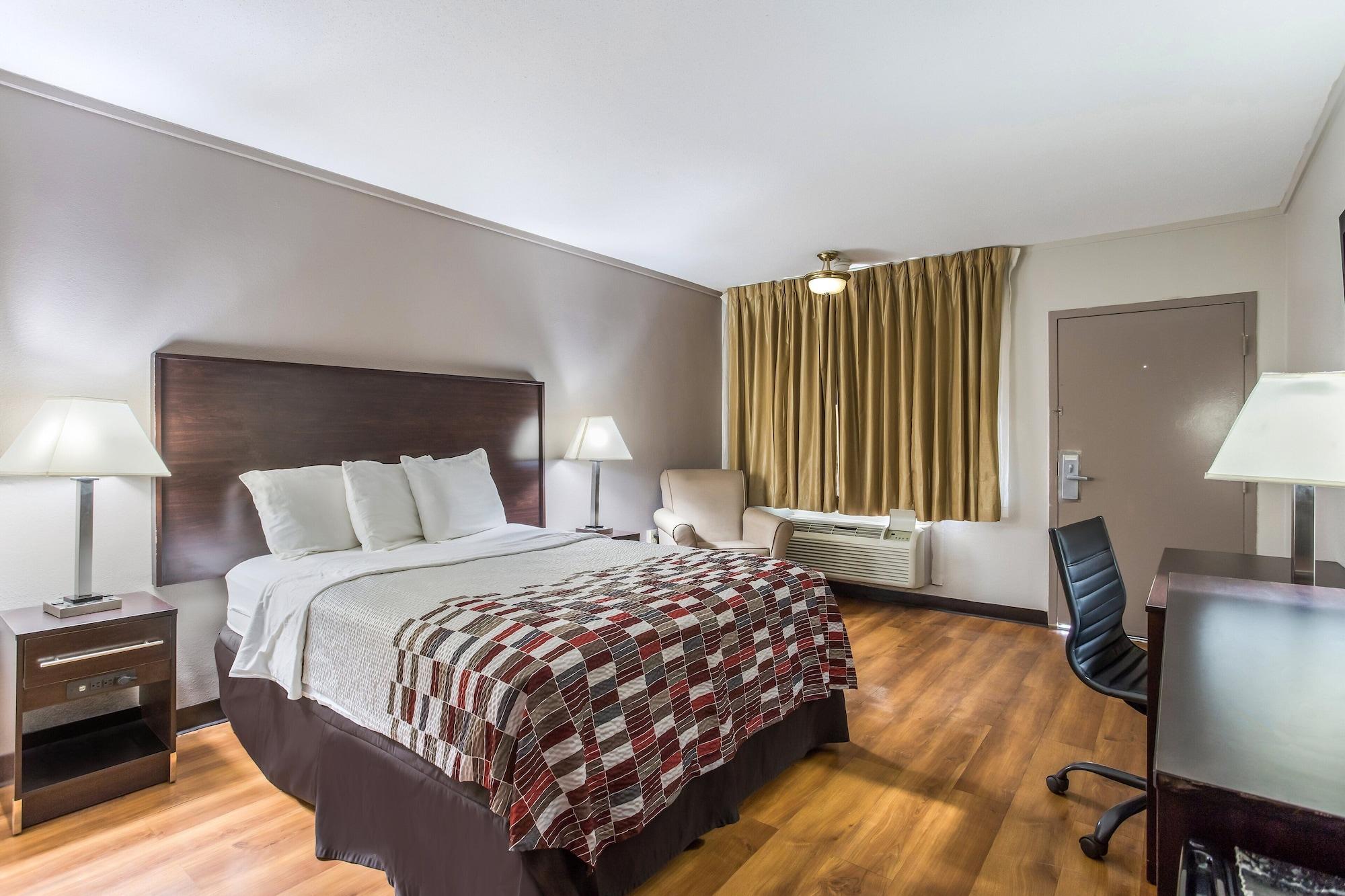 Red Roof Inn Меридиан Екстериор снимка