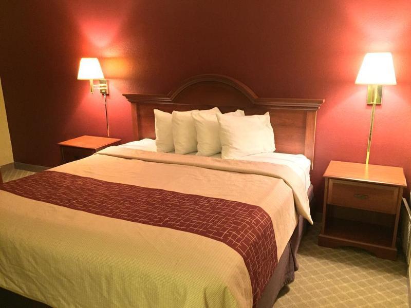 Red Roof Inn Меридиан Екстериор снимка